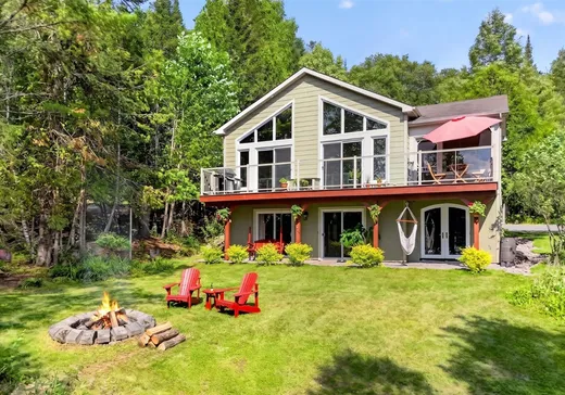 House for sale - 586 Ch. du Tour-du-Lac-Lynch N., L'Ascension, J0T 1W0