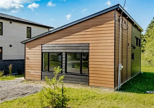 Maison à vendre - 25 Rue des Tailleurs-de-Pierre, Stanstead, J0B 3E4