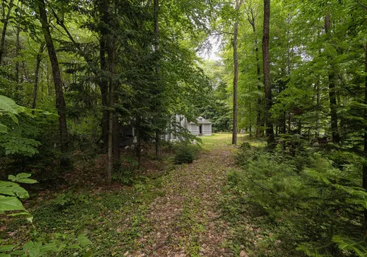 Maison à étages à vendre - 147 1re Rue, Saint-Félix-de-Kingsey, J0B2T0
