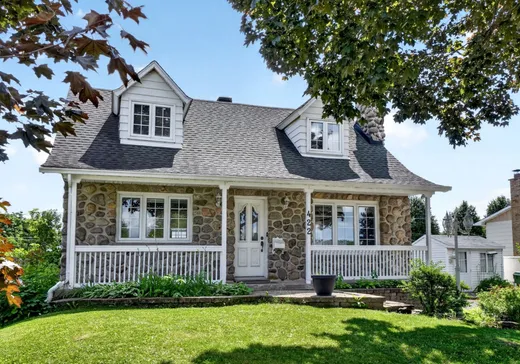 House for sale - 422 Rue St-Laurent, Saint-Eustache, J7P 3V5