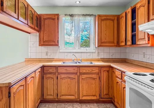 Maison à vendre - 858 Rue de l'Église, Saint-Rémi, J0L 2L0