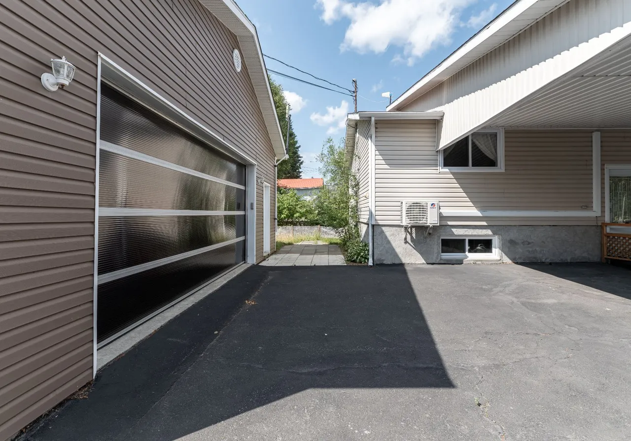 422 Av. Laliberté — photo 2