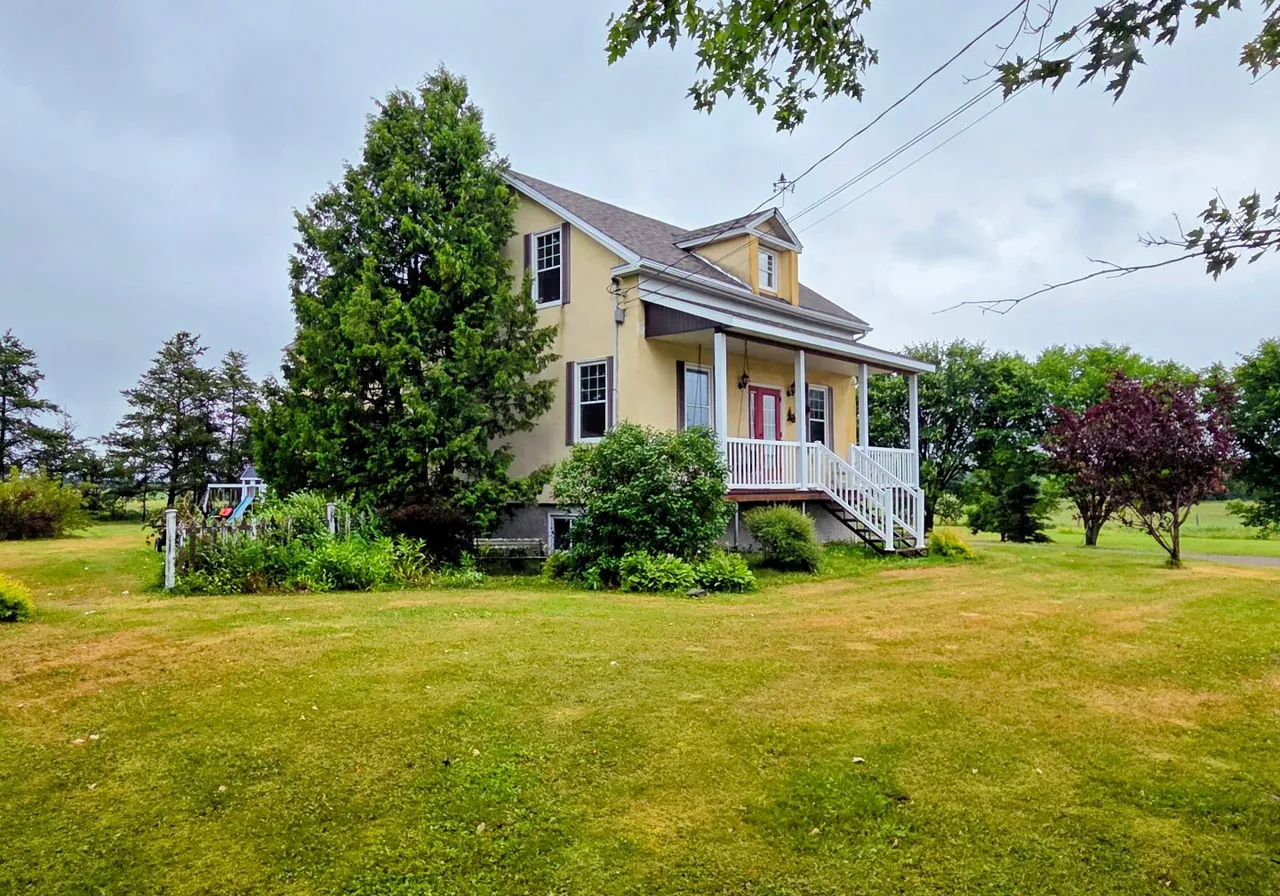 667 Route 111 — photo 1