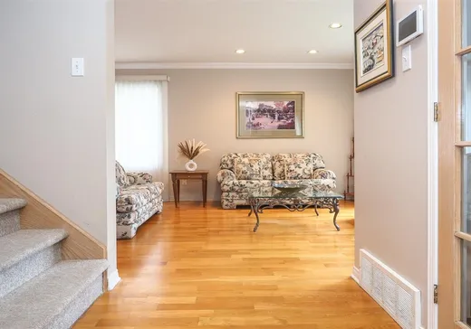 Maison à vendre - 34 Rue Alouette, Montréal (Saint-Laurent), H9A 3H4
