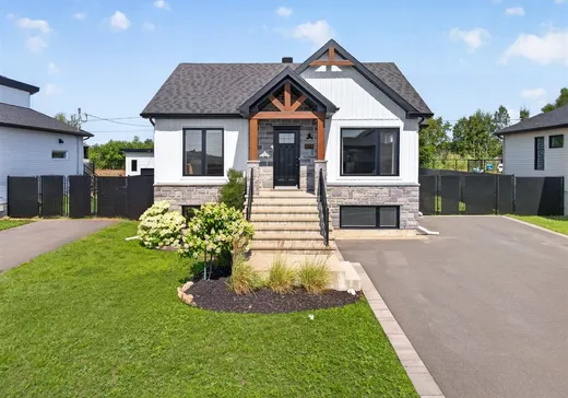 Bungalow à vendre - 1240 Rue Bizet, Drummondville, J2B5N5