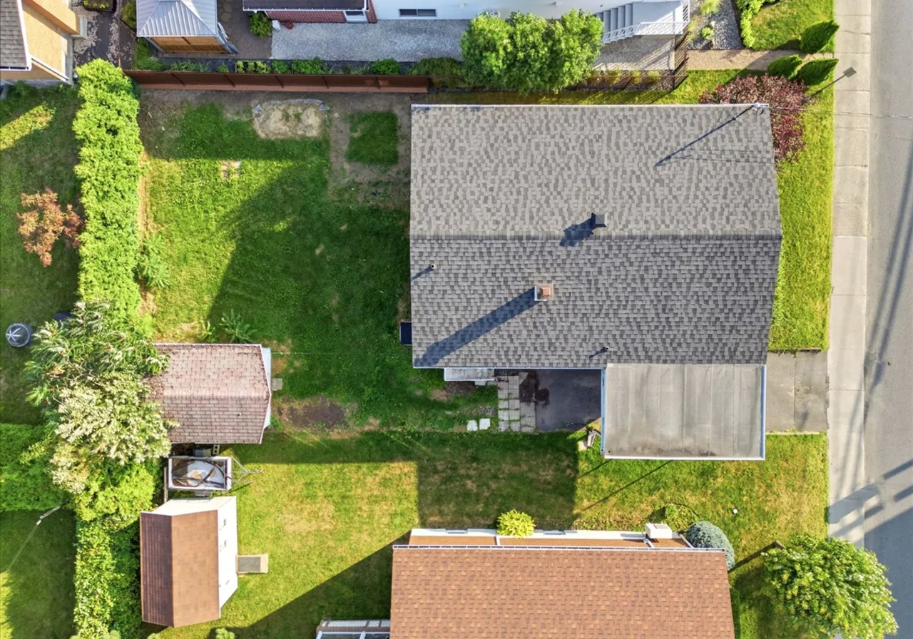 141 Rue St-Laurent — photo 3