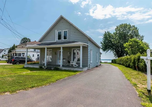 House for sale - 1026 Rue Notre-Dame, Champlain, G0X 1C0
