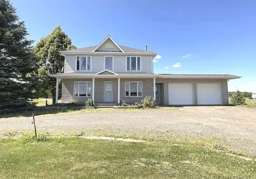 House for sale - 412 Ch. de la Grande-Grillade, St-Henri-de-Levis, G0R 3E0