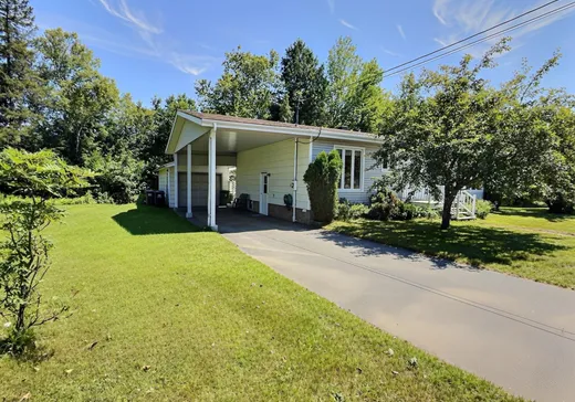 Maison à vendre - 45 Rue Boivin, Labelle, J0T 1H0