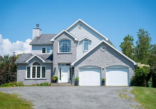 House for sale - 121 Rue du Magor, Rock Forest, J1N 4A3