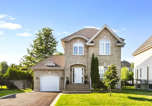 Maison à vendre - 465 Boul. de l'Île, Pincourt, J7W 0C6