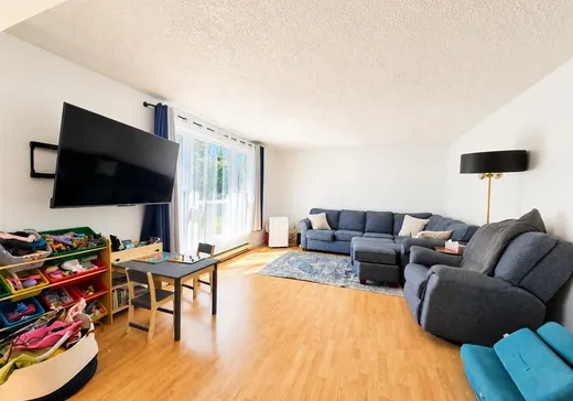 Maison à vendre - 4727 Av. Larivière, Rouyn-Noranda, J9Y 0G7