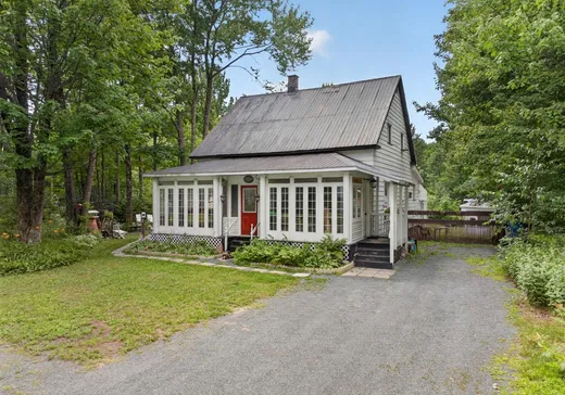Bungalow for sale - 1053 Rue Sylvain, Ste-Eulalie, G0Z1E0
