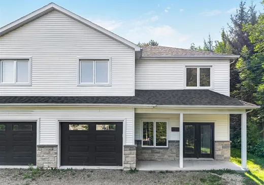Maison à étages à vendre - 2483 Rue des Appalaches, Sherbrooke, J1H6M6