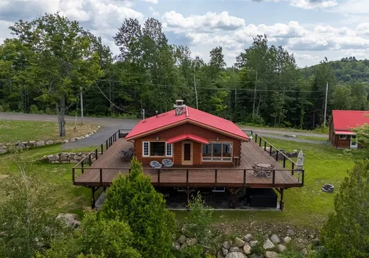House for sale - 43 Rue des Campanules, Sainte-Marguerite-du-Lac-Masson, J0T 1L0