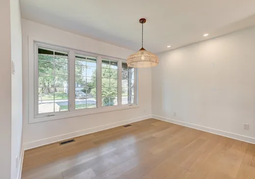 Maison à vendre - 43 Av. Georges, Candiac, J5R 3W5