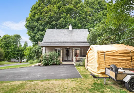 Maison à vendre - 8 Av. Gagnon N., St-Raphael-de-Bellechasse, G0R 4C0