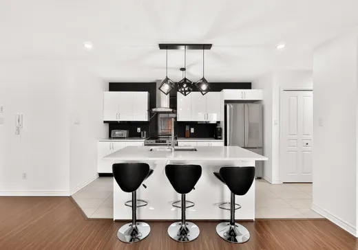 Condo for sale - 8140 Rue de Londres, Brossard, J4Y 0K6
