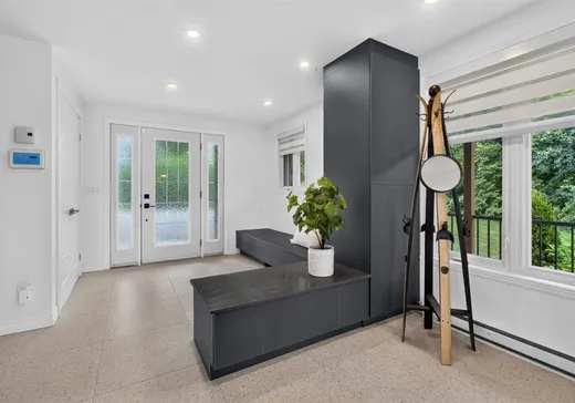 Maison à vendre - 124 Rue Monseigneur-Vel, Magog, J1X 3W5