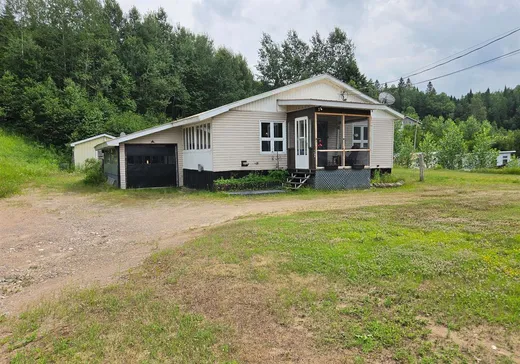 Bungalow for sale - 1154 Rg du Sud-Est, La Tuque, G9X0A7