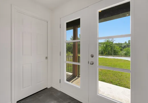 Maison à vendre - 113 Rue Mastine, Windsor, J1S 0H8