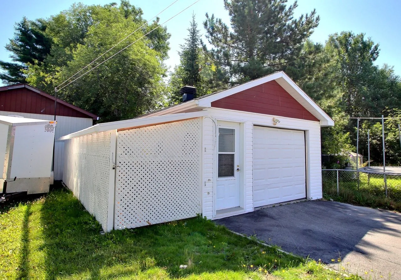 75 Rue Lauzon — photo 3