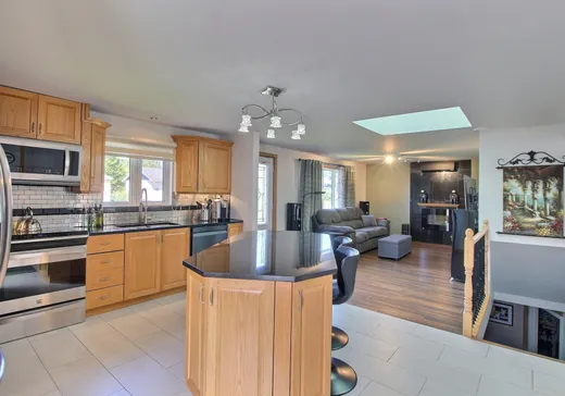 House for sale - 75 Rue Lauzon, Val-d'Or, J9P 4N1