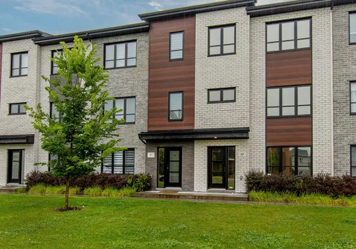 Two or more stories for sale - 71 Rue Blanchard, Sainte-Thérèse, J7E4N4