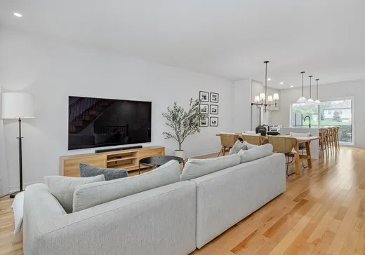 Maison à vendre - 71 Rue Blanchard, Sainte-Thérèse, J7E 4N4