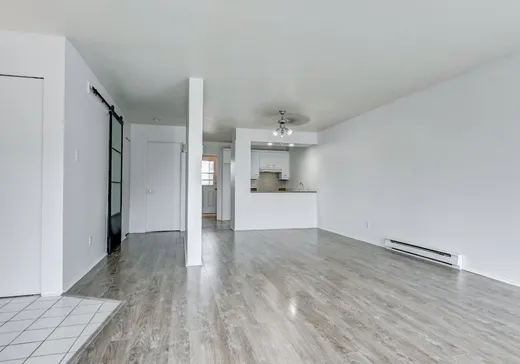 Condo for sale - 57 Rue St-Pierre, Sainte-Thérèse, J7E 2S2