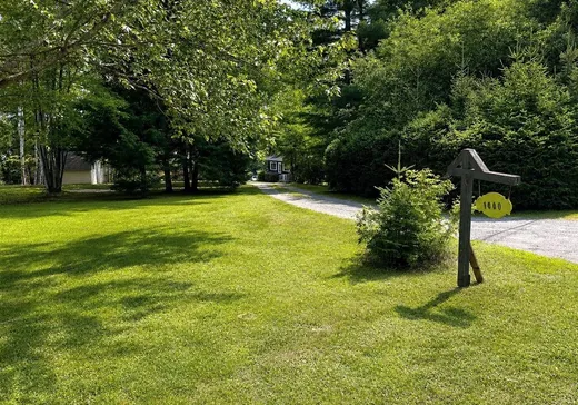 Un étage et demi à vendre - 1000 Av. du Parc, Sherbrooke, J1N3P1