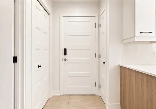 Condo à vendre - 3780 Rue Médard-Émard, App. 101, St-Hubert, J3Y 0W3