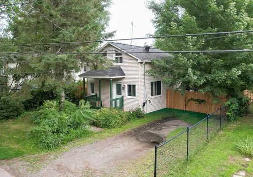 House for sale - 17 39e Avenue, Sainte-Marthe-sur-le-Lac, J0N 1P0