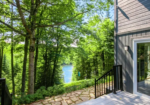 Maison à vendre - 42 Ch. Spruce S., Saint-Sauveur, J0R 1A0