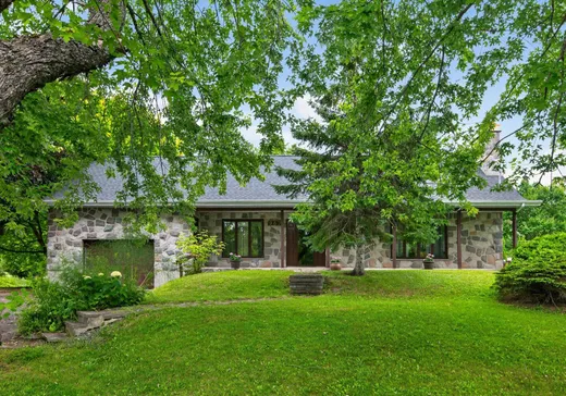 Maison à étages à vendre - 967 Route 195, Matane, G4W3M7