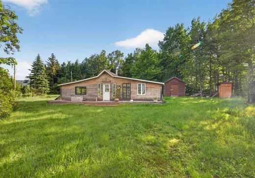 Maison à vendre - 152 Ch. des Apaches, Notre-Dame-Des-Boies, J0B 2E0