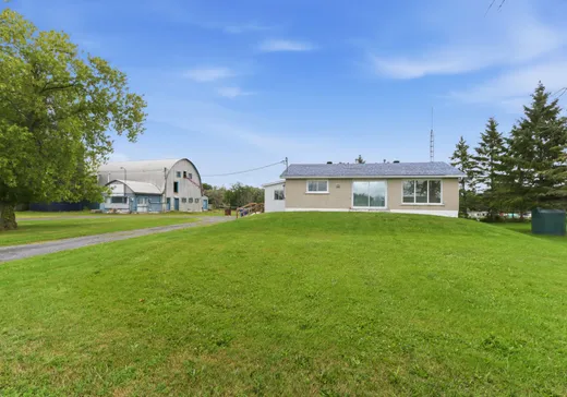 House for sale - 1026 Ch. de la Baie (1026Z), Rigaud, J0P 1P0