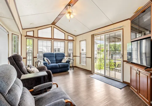 Maison à vendre - 170 Rue du Camping, Saint-Paul-d'Abbotsford, J0E 1A0