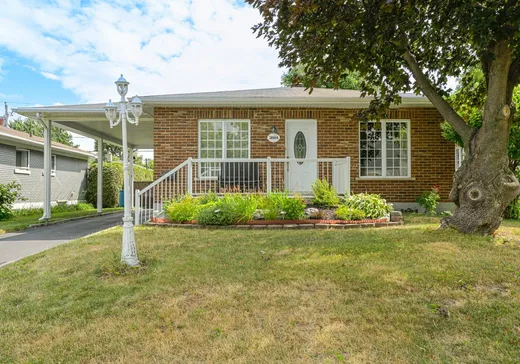 Maison à vendre - 2604 Rue Mandeville, Massueville, J3R 2L5