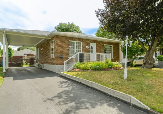 Maison à vendre - 2604 Rue Mandeville, Massueville, J3R 2L5