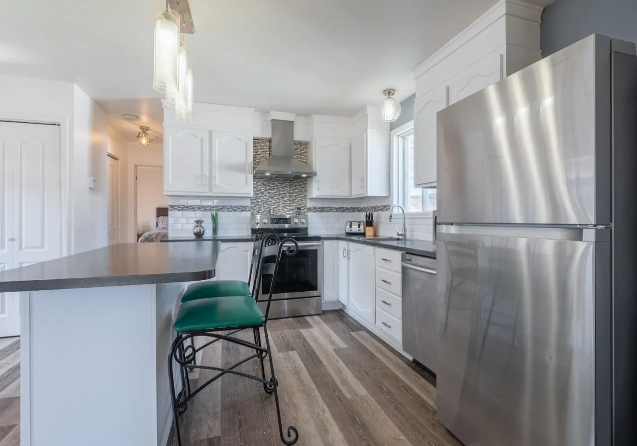 3400 Rue des Épinettes — photo 2