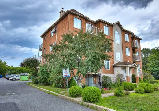 Condo à vendre - 7020 Ch. de Chambly, App. 301, St-Hubert, J3Y 3R5