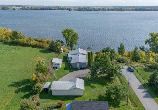 Bungalow à vendre - 136 Rue Campeau, Vaudreuil-Dorion, J7V1L6