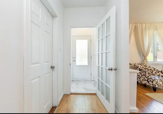 Maison à vendre - 1560A Rue St-Germain, Montréal (Saint-Laurent), H4L 3S8