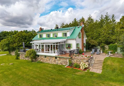 Maison à vendre - 150 Ch. de Hatley Centre, Magog, J0B 2C0