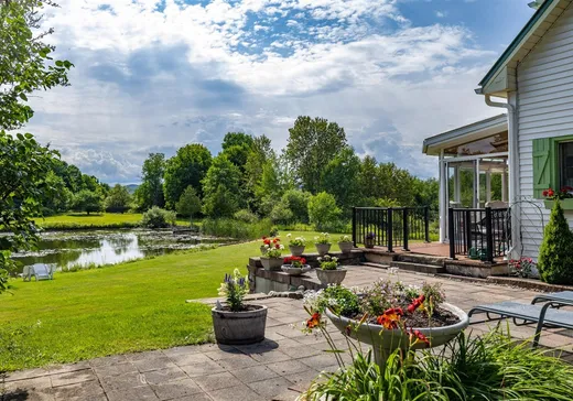 Maison à vendre - 150 Ch. de Hatley Centre, Magog, J0B 2C0