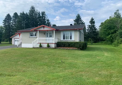House for sale - 797 Rue Principale, Lac-Drolet, G0Y 1C0