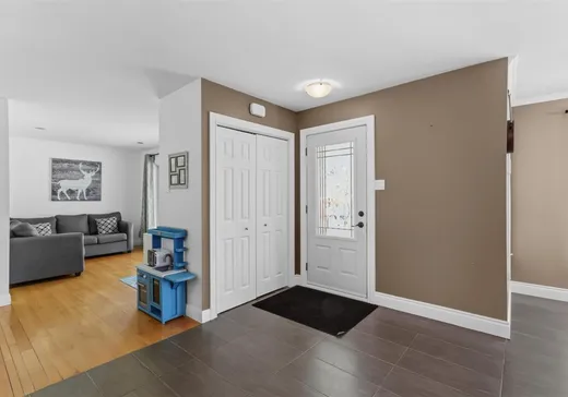 Maison à vendre - 2 Rue Sylvain, Saint-Urbain-Premier, J0S 1Y0