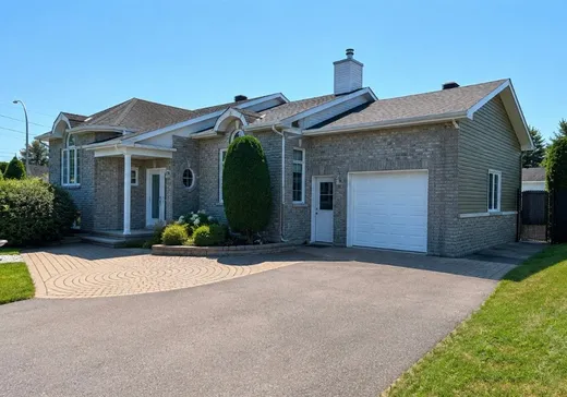 Maison à vendre - 94 Rue Quenneville, Salaberry-de-Valleyfield, J6T 5C5