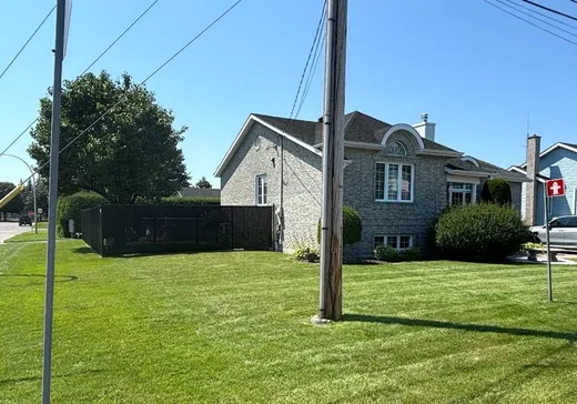 Maison à vendre - 94 Rue Quenneville, Salaberry-de-Valleyfield, J6T 5C5
